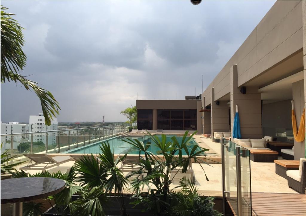Ghl Hotel มอนเตริอา ภายนอก รูปภาพ Rooftop pool at the hotel
