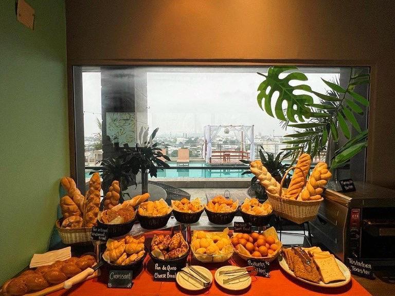 Ghl Hotel มอนเตริอา ภายนอก รูปภาพ A selection of dim sum